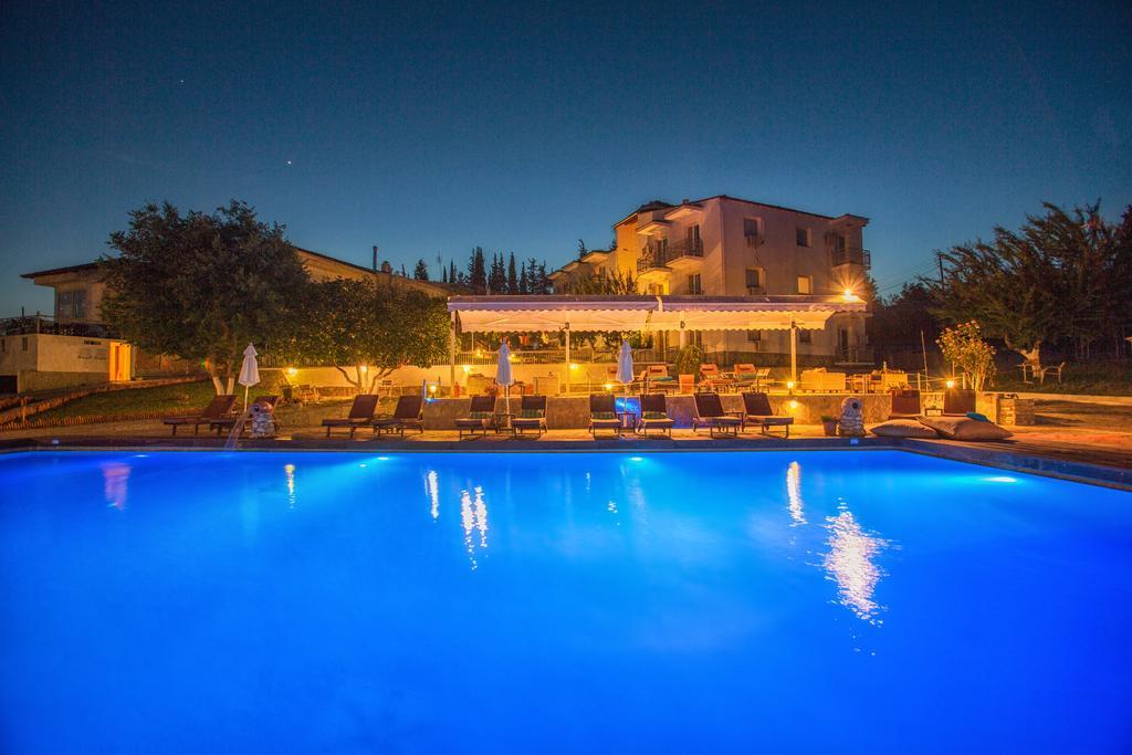 Tselikas Hotel Kozani Exterior foto